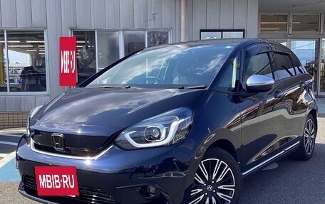 Honda Fit, 2021 год, 990 000 рублей, 3 фотография