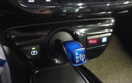 Toyota Prius IV XW50, 2021 год, 1 990 035 рублей, 9 фотография