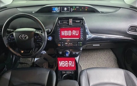 Toyota Prius IV XW50, 2021 год, 1 990 035 рублей, 7 фотография