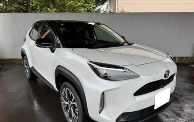 Toyota Yaris Cross, 2023 год, 1 593 000 рублей, 1 фотография