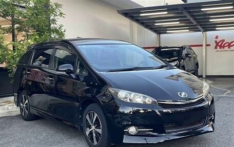 Toyota Wish II, 2017 год, 1 080 000 рублей, 2 фотография