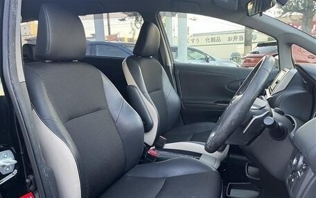 Toyota Wish II, 2017 год, 1 080 000 рублей, 7 фотография