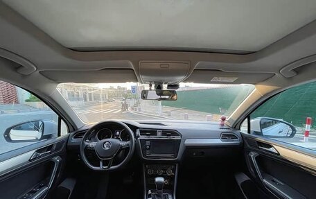 Volkswagen Tiguan II, 2020 год, 1 950 000 рублей, 7 фотография