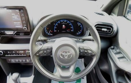 Toyota Yaris Cross, 2023 год, 1 507 000 рублей, 11 фотография