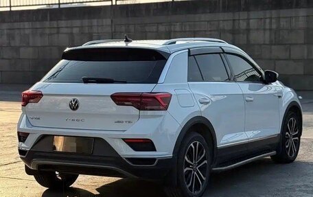 Volkswagen T-Roc I, 2021 год, 1 295 000 рублей, 5 фотография