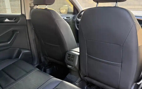 Volkswagen T-Roc I, 2021 год, 1 295 000 рублей, 15 фотография