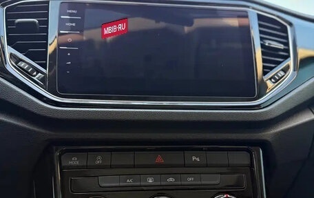 Volkswagen T-Roc I, 2021 год, 1 295 000 рублей, 21 фотография