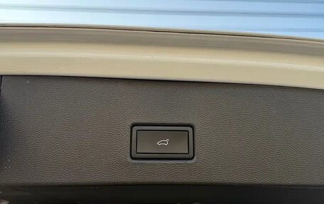 Volkswagen T-Roc I, 2021 год, 1 295 000 рублей, 28 фотография