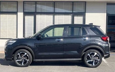 Toyota Raize I, 2022 год, 1 290 000 рублей, 6 фотография