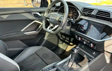 Audi Q3, 2023 год, 2 750 000 рублей, 10 фотография