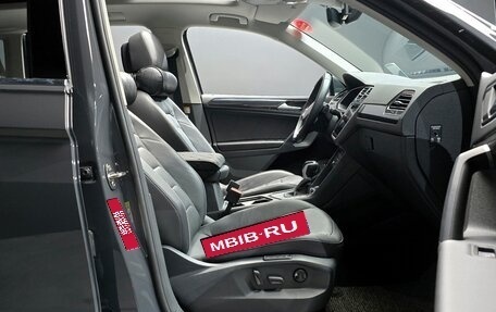 Volkswagen Tiguan II, 2022 год, 3 300 000 рублей, 10 фотография