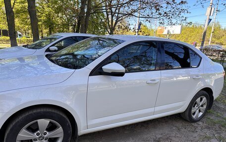 Skoda Octavia, 2017 год, 1 800 000 рублей, 3 фотография