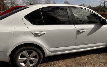 Skoda Octavia, 2017 год, 1 800 000 рублей, 2 фотография