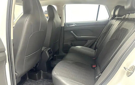 Volkswagen T-Cross I, 2022 год, 1 200 000 рублей, 8 фотография