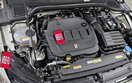 Volkswagen Golf VIII, 2022 год, 2 450 000 рублей, 7 фотография