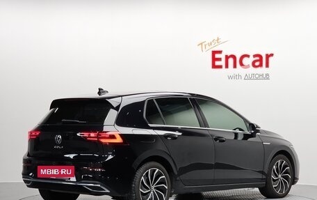 Volkswagen Golf VIII, 2021 год, 2 500 000 рублей, 2 фотография