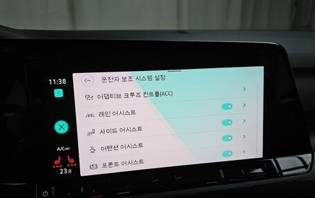 Volkswagen Golf VIII, 2021 год, 2 500 000 рублей, 19 фотография