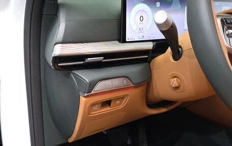 Genesis GV80 I, 2024 год, 9 800 000 рублей, 13 фотография