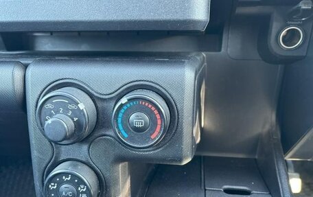 Toyota Succeed I рестайлинг, 2019 год, 982 000 рублей, 15 фотография