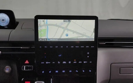 Hyundai Staria, 2025 год, 6 800 000 рублей, 14 фотография