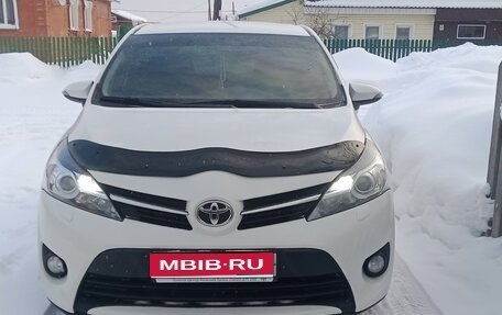 Toyota Verso I, 2013 год, 1 150 000 рублей, 1 фотография