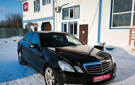 Mercedes-Benz E-Класс, 2012 год, 1 400 000 рублей, 1 фотография