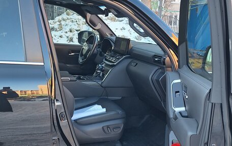Toyota Land Cruiser, 2022 год, 8 650 000 рублей, 7 фотография