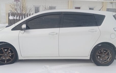 Toyota Verso I, 2013 год, 1 150 000 рублей, 3 фотография