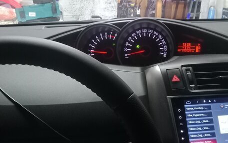 Toyota Verso I, 2013 год, 1 150 000 рублей, 23 фотография