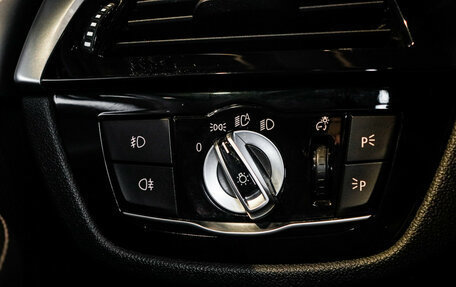 BMW 5 серия, 2018 год, 2 270 000 рублей, 16 фотография