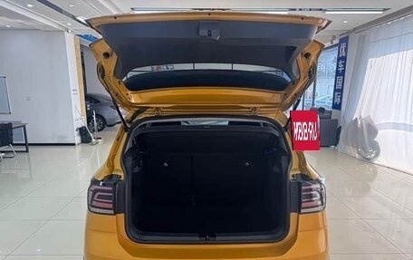 Volkswagen T-Cross I, 2021 год, 1 572 153 рублей, 15 фотография