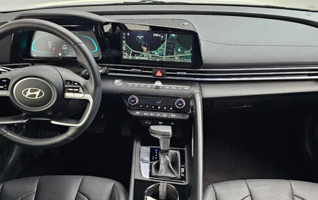 Hyundai Avante, 2025 год, 2 350 000 рублей, 7 фотография