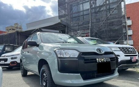 Toyota Succeed I рестайлинг, 2019 год, 1 013 000 рублей, 3 фотография