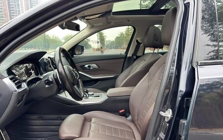 BMW 3 серия, 2021 год, 3 000 000 рублей, 10 фотография