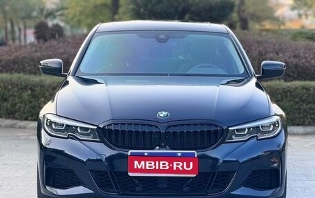 BMW 3 серия, 2021 год, 3 000 000 рублей, 2 фотография