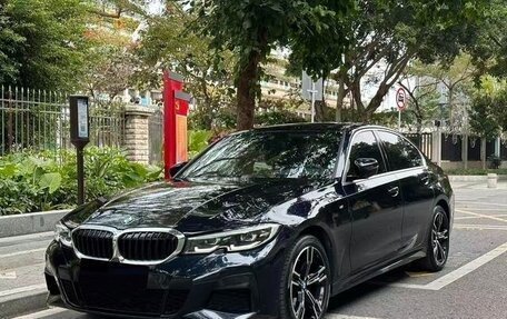 BMW 3 серия, 2021 год, 3 000 000 рублей, 1 фотография