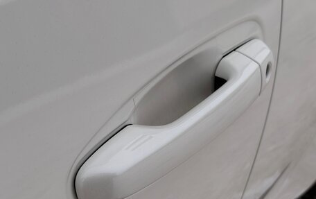 Toyota Land Cruiser Prado 150 рестайлинг 2, 2014 год, 3 500 000 рублей, 9 фотография