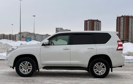 Toyota Land Cruiser Prado 150 рестайлинг 2, 2014 год, 3 500 000 рублей, 4 фотография