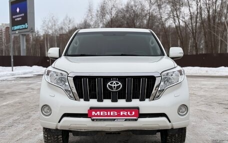 Toyota Land Cruiser Prado 150 рестайлинг 2, 2014 год, 3 500 000 рублей, 2 фотография