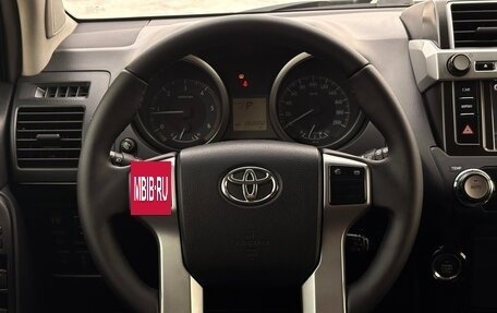 Toyota Land Cruiser Prado 150 рестайлинг 2, 2014 год, 3 500 000 рублей, 16 фотография