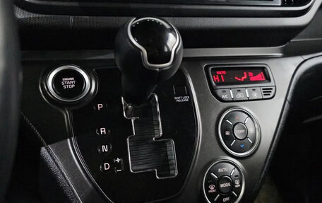 KIA Ray, 2024 год, 1 800 000 рублей, 9 фотография