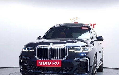 BMW X7, 2021 год, 11 382 000 рублей, 2 фотография