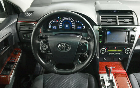 Toyota Camry, 2014 год, 1 835 000 рублей, 13 фотография