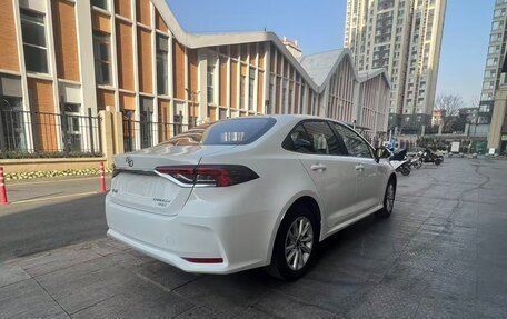 Toyota Corolla, 2023 год, 1 700 000 рублей, 5 фотография