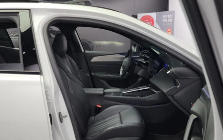 Peugeot 408, 2023 год, 2 890 000 рублей, 10 фотография