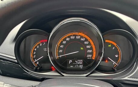 Toyota Yaris XP150 рестайлинг, 2022 год, 15 фотография