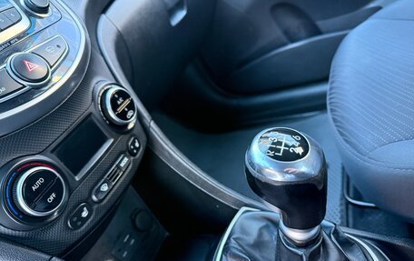 Hyundai Solaris II рестайлинг, 2014 год, 790 000 рублей, 12 фотография