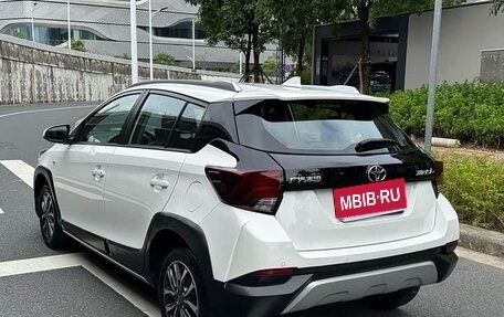 Toyota Yaris XP150 рестайлинг, 2022 год, 1 010 000 рублей, 4 фотография