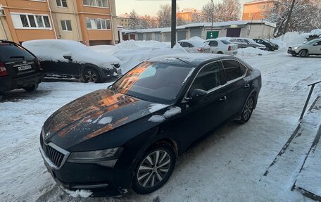 Skoda Superb III рестайлинг, 2021 год, 2 900 000 рублей, 2 фотография