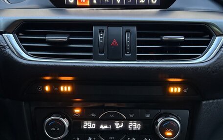 Mazda 6, 2017 год, 2 599 999 рублей, 11 фотография